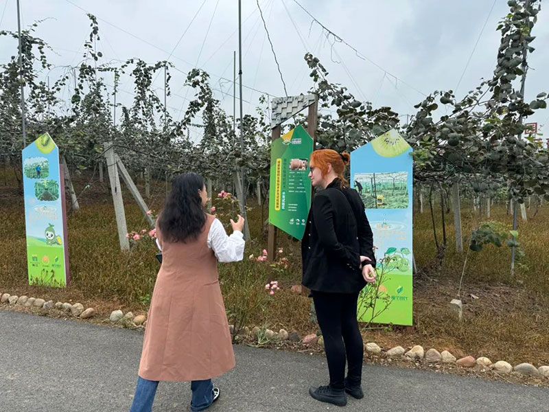 巴西國家植物保護產品協會專家訪問新朝陽，共探生物農業合作新機遇